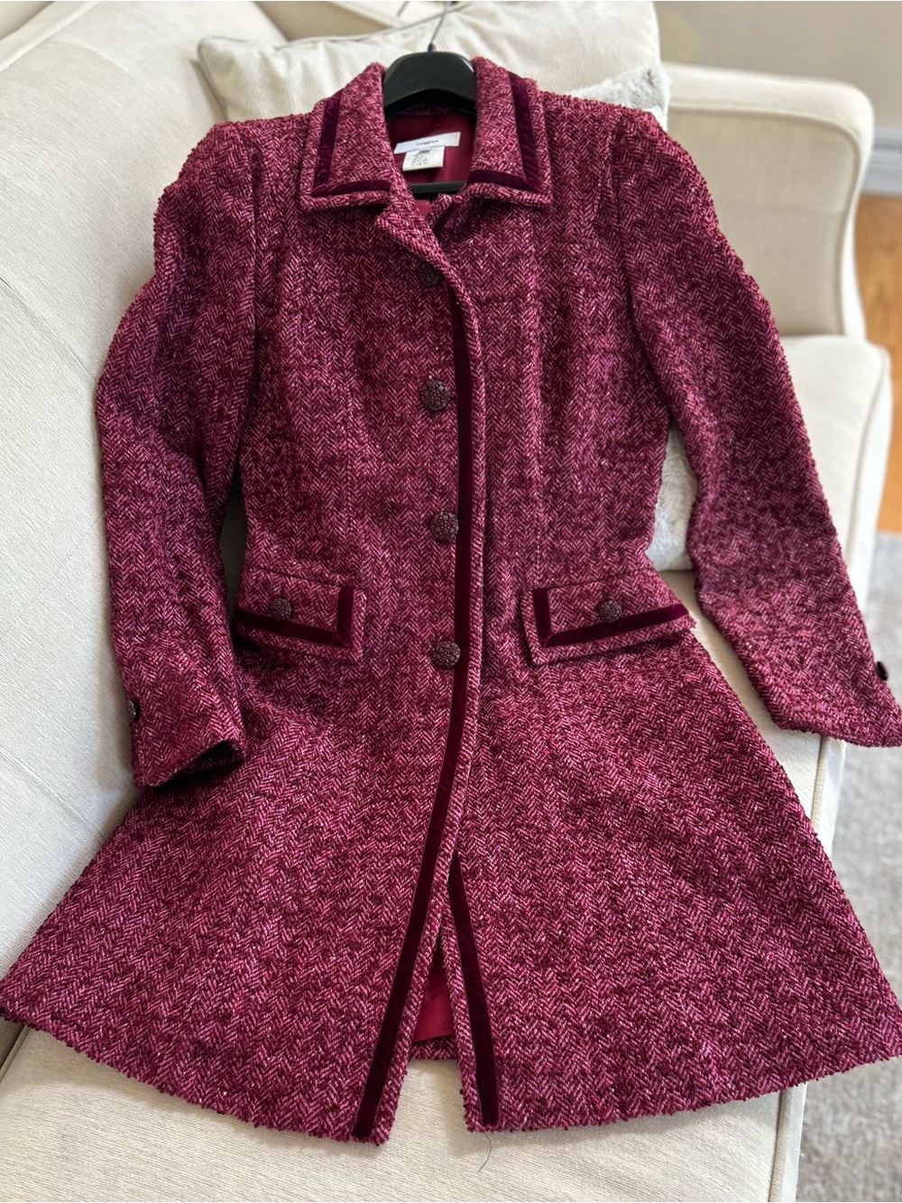 Vertigo Paris Textured Berry Trench Coat